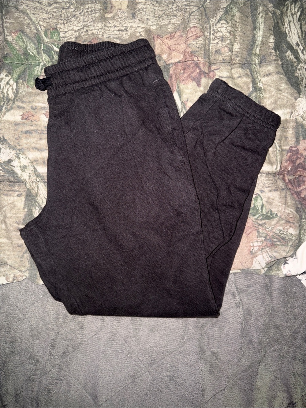 Athletic Works Kids Black Jogger Sweatpants with Elastic Waist